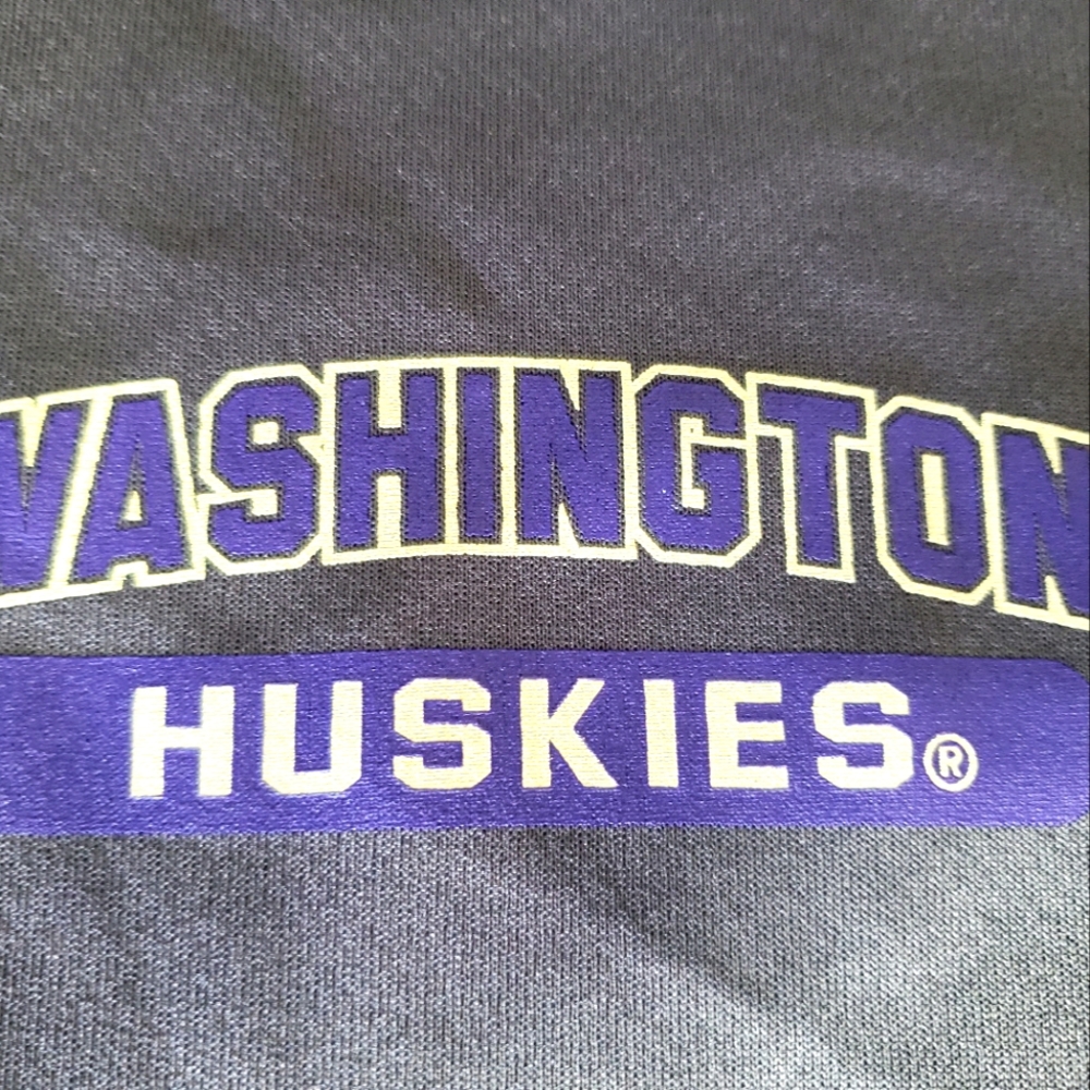 Washington Huskies Men's Tee Size S